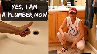 HOW TO UNCLOG A SINK  I AM NOW A PLUMBER  HOW TO UNCLOG A BATHROOM SINK [upl. by Wilkins]