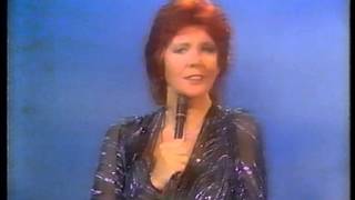 CILLA BLACK sings quotSTAYquot [upl. by Ashwell]