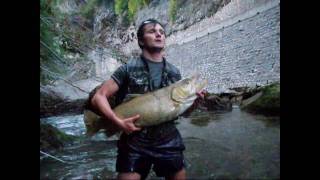 Obus de 10kgs au Pont de lEglise [upl. by Naujaj834]