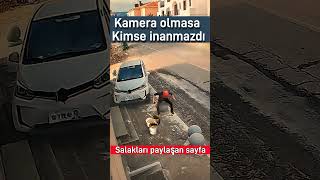 Kamera olmasa kimse inanmazdı Taşlara çarpan araba adamı ıskaladı Kamera olmasa inanır mıydınız [upl. by Oniluap]