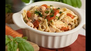 Lachs mit Pasta [upl. by Nalym]