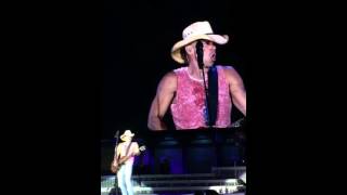 quotAnything But Minequot Kenny Chesney Spread The Love Tour Albuquerque May 5 2016 [upl. by Cheria]