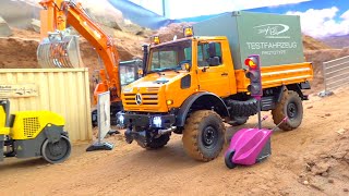 RC TRUCKS AND CONSTRUCTION MACHINES RC DIGGER HITACHI RC SCALEART UNIMOG CONSTRUCTION WORLD [upl. by Tsuda]