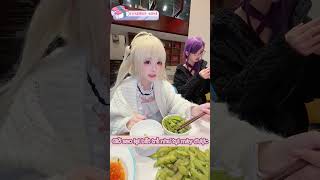 Khi kêu các cô cosplayer chung tiền shorts cosplay anime [upl. by Elleral128]