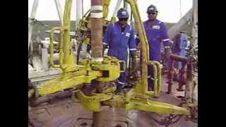 Perfuração de poço de petróleo  DRILLING [upl. by Aisital743]