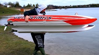 GIGANTIC POWERFUL RC POWERBOAT SPEEDBOAT HPR233 130 KMH BRUTAL SPEED 25000 WATT [upl. by Anileva334]