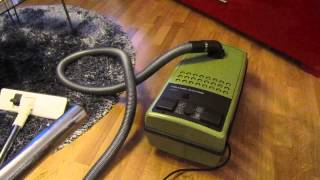 Holland Electro 4300 vacuum cleaner 1982 [upl. by Shena252]