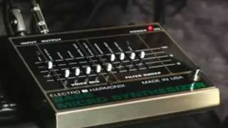 ElectroHarmonix  Bass Micro Synthesizer  Demo by Peter Stroud  Analog Microsynth [upl. by Giustino]