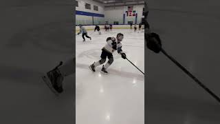 Inside Outside x2 backwards crossovers hockeytraining hockey hockeyskillstraining [upl. by Fredkin]