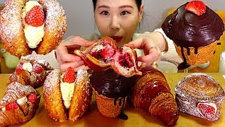 파리바게트 딸기 빵 Strawberry bread Pastry Cruffin Croissant 먹방 Mukbang Eating Sound [upl. by Berna318]