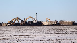 Big Train Derailment Cleanup of a BNSF Coal Train Derailment Waco Nebraska 12302023 [upl. by Suoirrad]