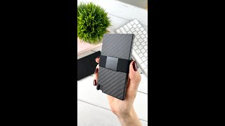 Ekster Carbon Fiber Cardholder  Tracker Card [upl. by Natalina]