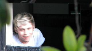 Niall Horan in Tour Bus 61412 Oakland [upl. by Emmeram]