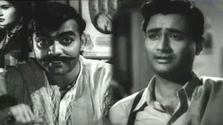 Mehmood helps Dev Anand  Manzil Comedy Scene 59 [upl. by Leshia]