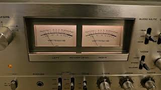 Marantz cd6007 with akai am 2950 playing Billie holiday [upl. by Marilin]