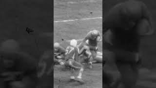 The Toronto Argonauts beat the Winnipeg Blue Bombers 28–6 in the 1946 Grey Cup [upl. by Eiramassenav]