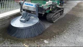 Italclean Europe  diserbo meccanico con SPT 120 spazzola in acciaio  weed brush machine [upl. by Artekal]