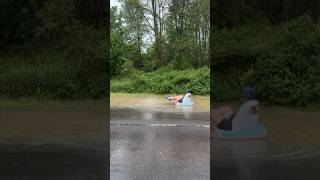 Suite aux inondations je teste un mini bateau 🚣 essai test inondations action moselle shorts [upl. by Farlee]