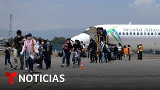 Venezuela deja de recibir deportados desde México y EEUU  Noticias Telemundo [upl. by Liw]