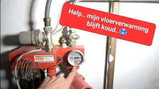 Help mijn vloerverwarming  radiator blijft koud🥶 [upl. by Korns]