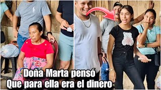 Doña Marta se enoja porque a ella no le mandaron ayudaasta de cara cambio😡 [upl. by Jakie]