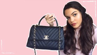 CHANEL COCO HANDLE MEDIUM 2020  HOW MUCH FITS INSIDE [upl. by Eisserc]