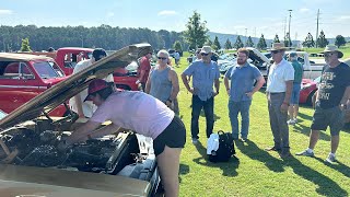 Tunning a 1968 Dodge Charger RT simple Edelbrock Carb tune at the Savoy Automobile Museum [upl. by Lazes]