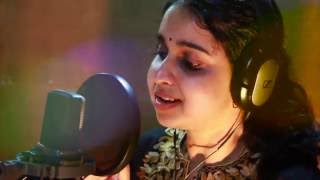 Pulariyil Viriyum Malayalam prayer song Mridula Warrier Latest [upl. by Nalo689]