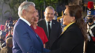 Ceremonia oficial de bienvenida a la Casa Presidencial de Honduras [upl. by Murial]