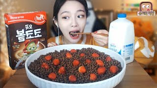 🍪코코볼시리얼 2박스 먹방🍓 슈기♬ Shugi Mukbang eating show [upl. by Lovering646]