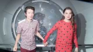 Enders Game  Cast Fan Experience at ComicCon 2013 [upl. by Monty843]