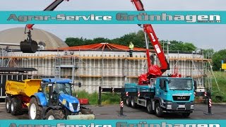 Behälterbagger  Fermenterreinigung Endlager ausbaggern  Fermentersanierung  Nachgärer ausbaggern [upl. by Riccio]