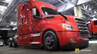 2022 Freightliner Cascadia Sleeper Truck  Exterior Interior Walkaround Tour  Salon Camion Lourd QC [upl. by Atul]