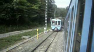 EUSKOTREN Asomado en una 200 de Zumaia a Bilbao [upl. by Yadnus]