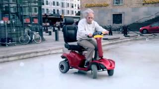 super scootmobiel voor opa [upl. by Adanar]