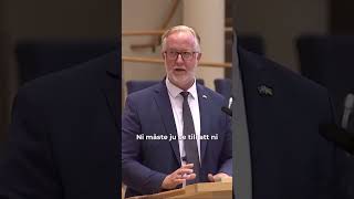 Johan Persson L debaterar med Vänsterpartiets ledare om antisemitism [upl. by Lanni350]