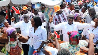 Kaneshie market women lay their clothes on the floor to worship Dr Bawumia during his campaign visit [upl. by Thorley]