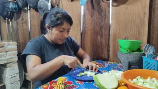 Preparo saludable guisado de chilacayota receta de mi mamá Marcelina 😍 [upl. by Annhej]