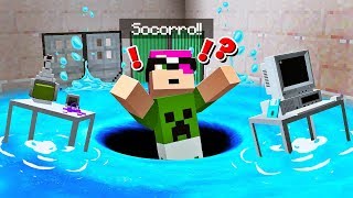 Minecraft INUNDANDO O LABORATÓRIO 😲  Preciso Escapar [upl. by Elyn]