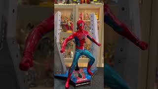 Présentation de la SPIDERMAN SPIDER ARMOR MK IV SUIT spiderman marvel [upl. by Ignacio]