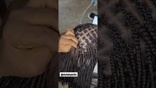 How I Braids Her Knotless To Last For 4 Months [upl. by Olette]