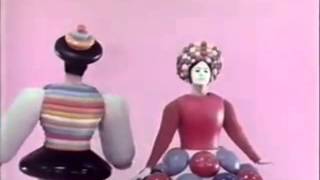 Triadisches Ballet  Triadic Ballet by Oskar Schlemmer [upl. by Gad11]