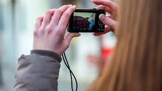 Millenials GenZers swapping smartphones for 80s and 90s cameras [upl. by Ches]