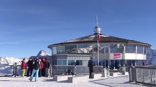 Mürren  James Bond World  Schilthorn Téléphérique  Cable Car [upl. by Aihsas]