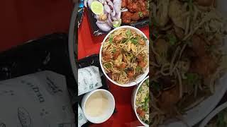 Bhai ne raat ka ye fastfood ko lekar hayaa fiodblogger reel viral Hyderabad foodie [upl. by Worrad]