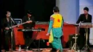 Pind Diyan Galiyan Gurdas Maan Live mp4 [upl. by Hubey653]