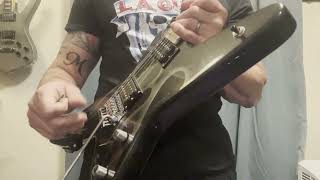 Kramer quotTracii Gunsquot Gunstar Guitar Review [upl. by Irrehc784]