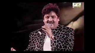 Main Nikla Gaddi Leke  Gadar 2  Lata Mangeshkar Udit Narayan Live Hyderabad Concert  Gadar [upl. by Cirone]