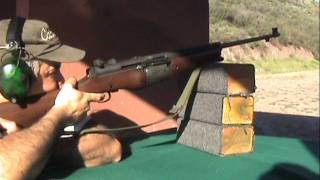 WWII Johnson M1941 rifle  420 yards [upl. by Breeze233]