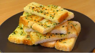 【Super Easy】 Garlic Bread Sticks No Oven  Quick and delicious garlic bread in a Frying Pan [upl. by Edas]